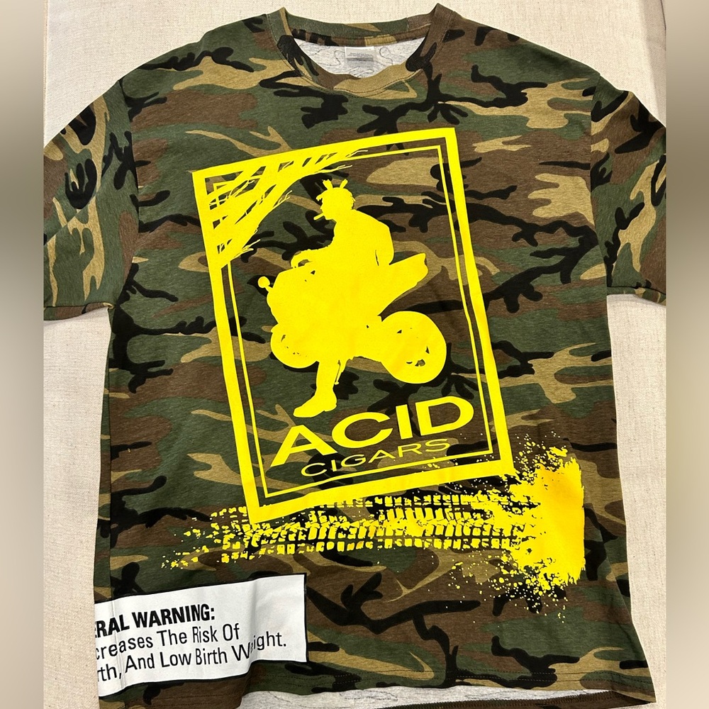 Men’s camouflage tshirt